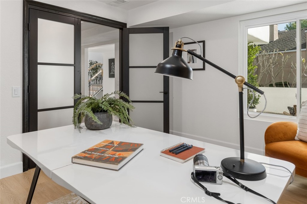 22576 Lake Forest Lane