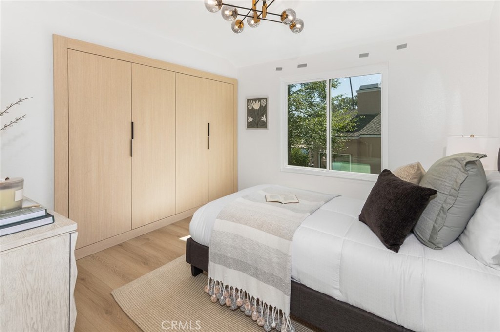 22576 Lake Forest Lane