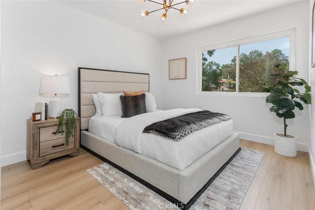 22576 Lake Forest Lane