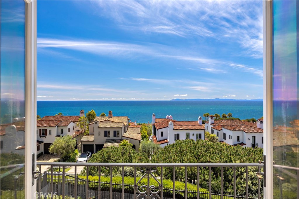 28 Surfspray Bluff