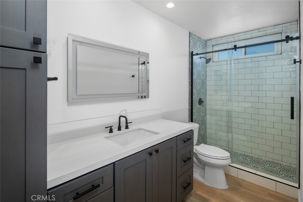 730 N Coast Highway