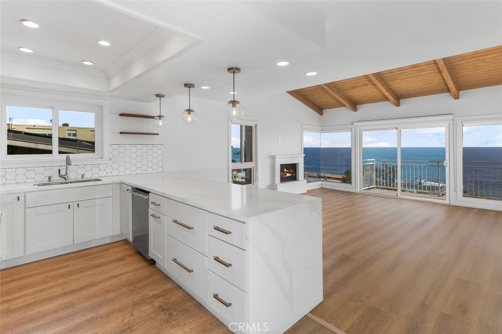 730 N Coast Highway