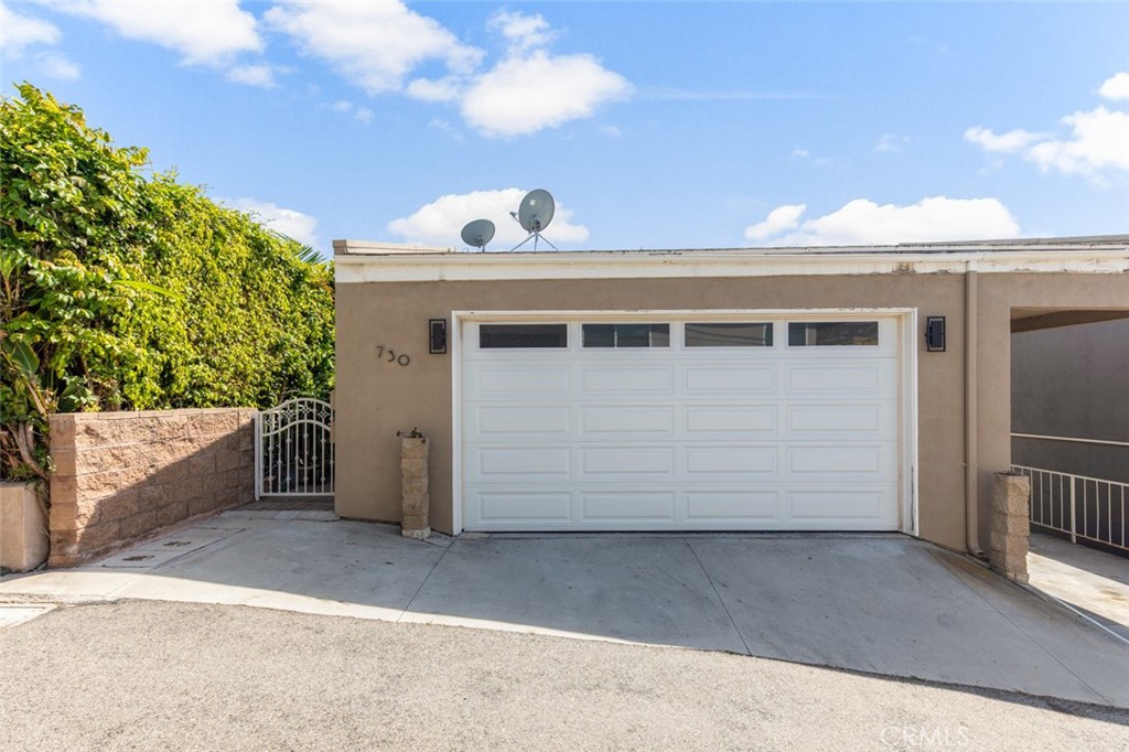 730 N Coast Highway