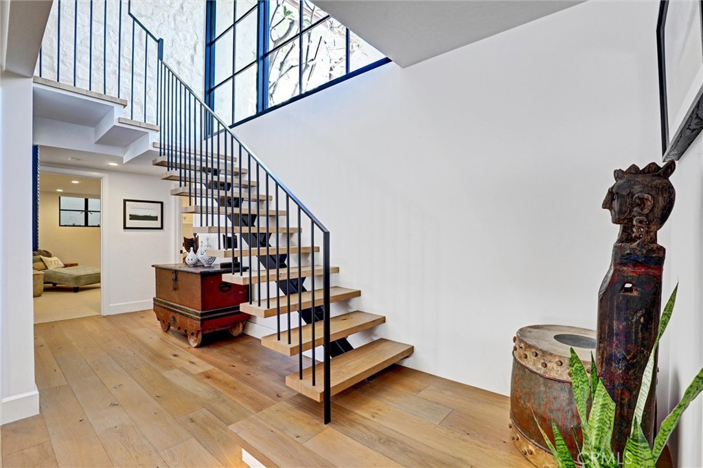 4 S Vista De La Luna