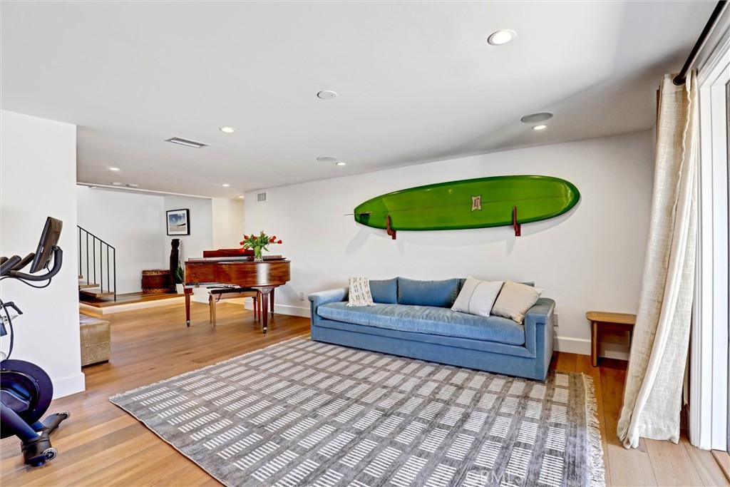 4 S Vista De La Luna