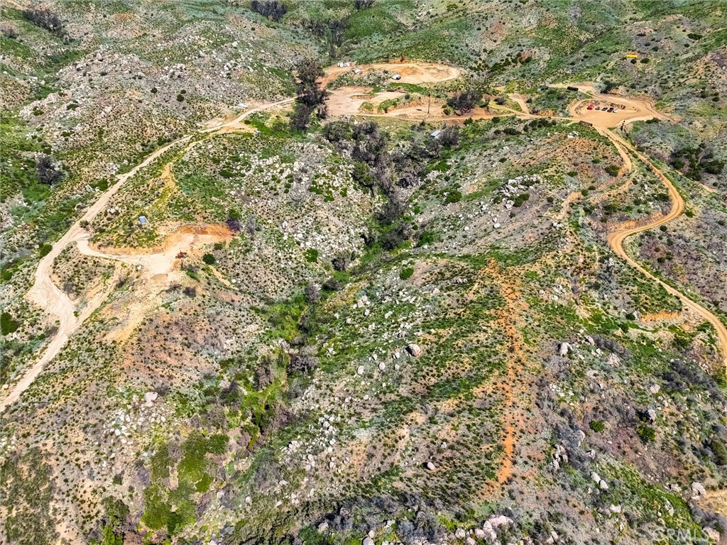 2 Decker Canyon Road