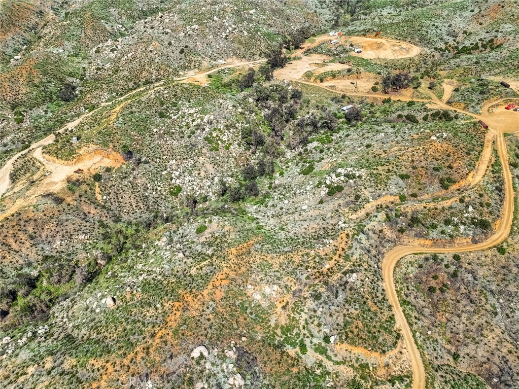2 Decker Canyon Road