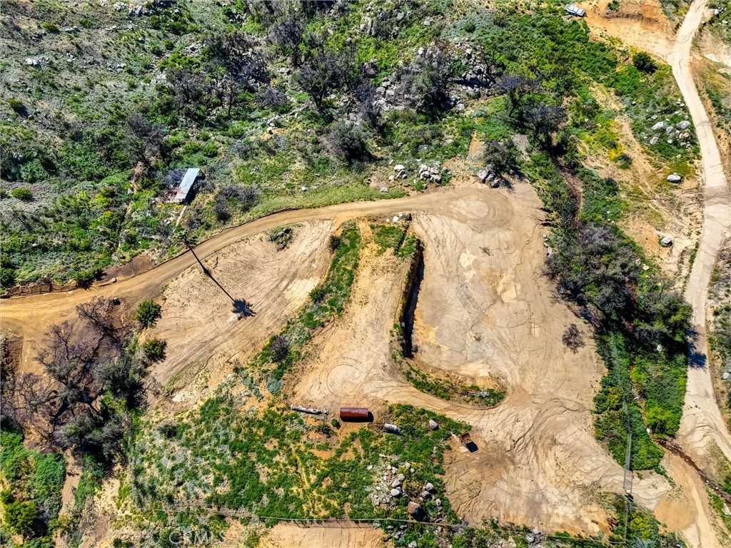 2 Decker Canyon Road