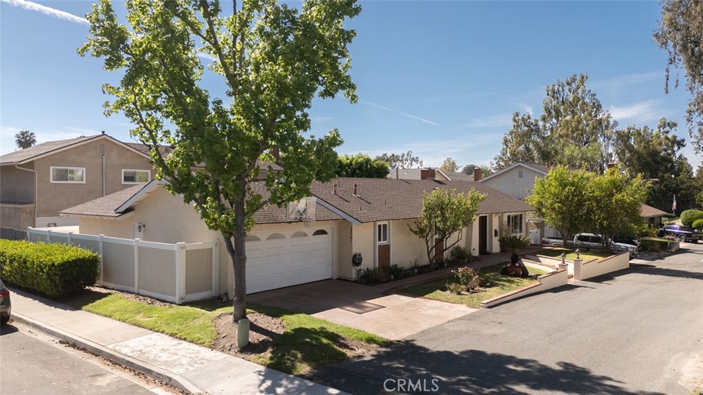 22701 Islamare Lane