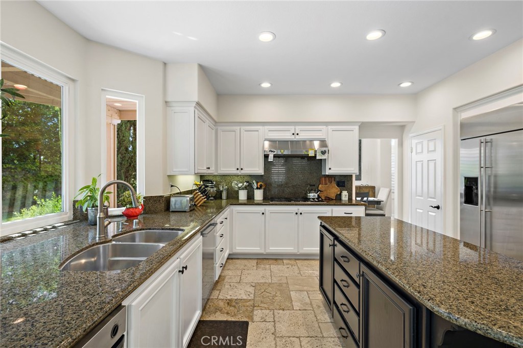 2 Stoneridge