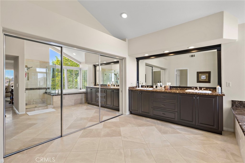 2 Stoneridge
