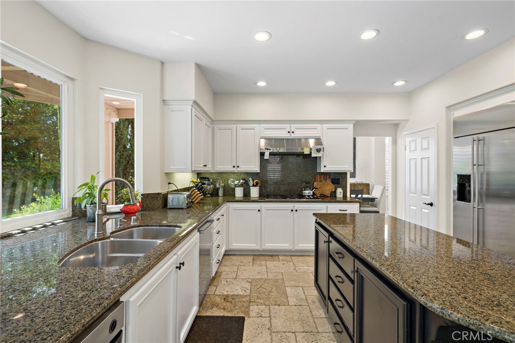 2 Stoneridge