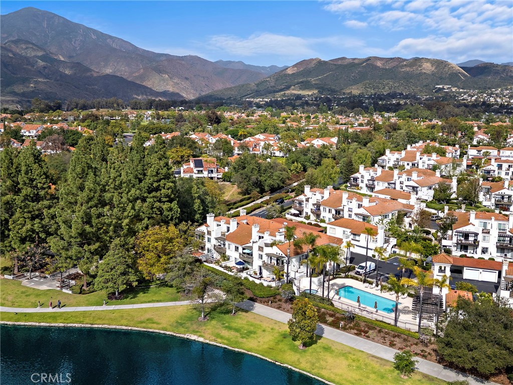 13 Brisa del Lago