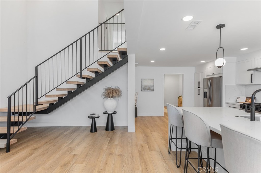 22526 Lake Forest Lane