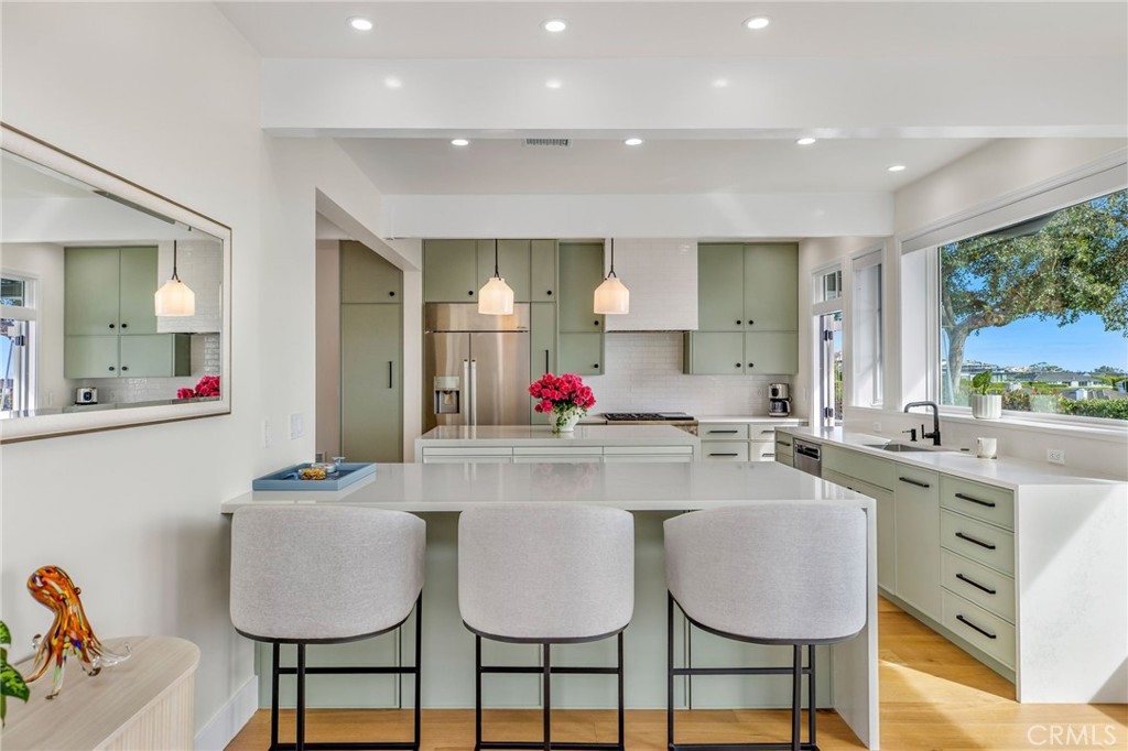 3007 Harbor View