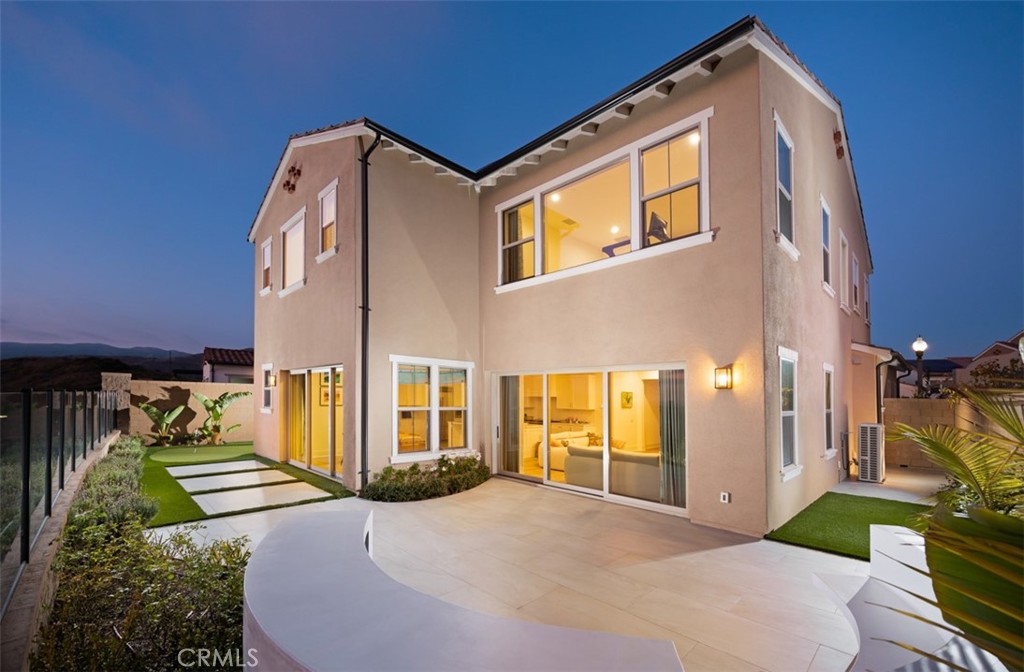 135 Oakstone