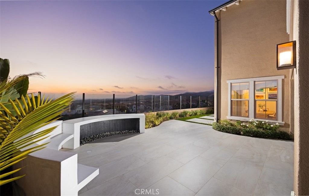 135 Oakstone