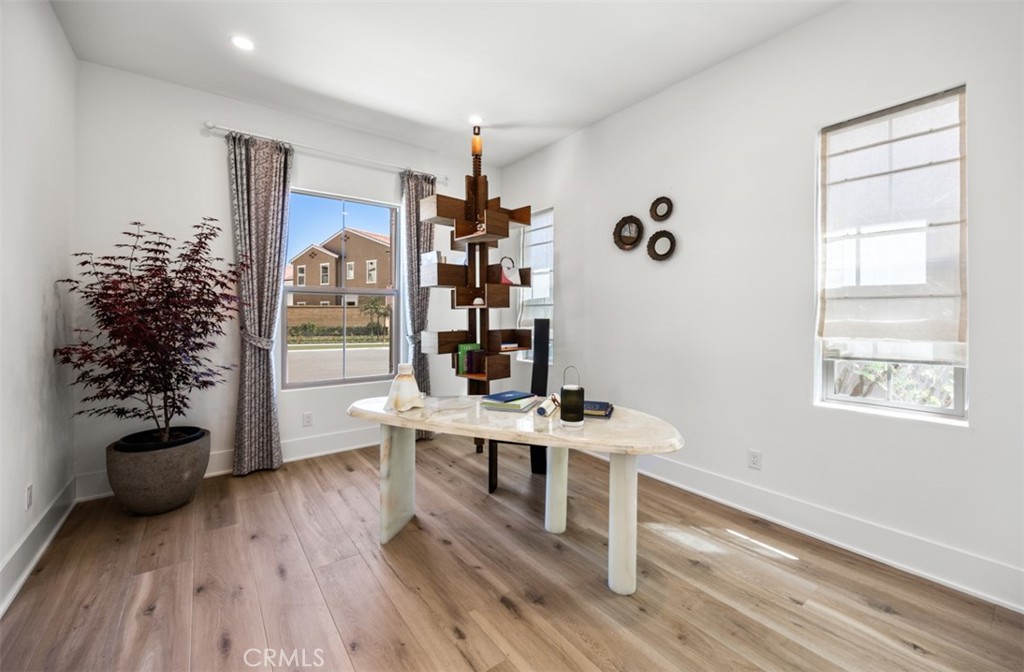 135 Oakstone