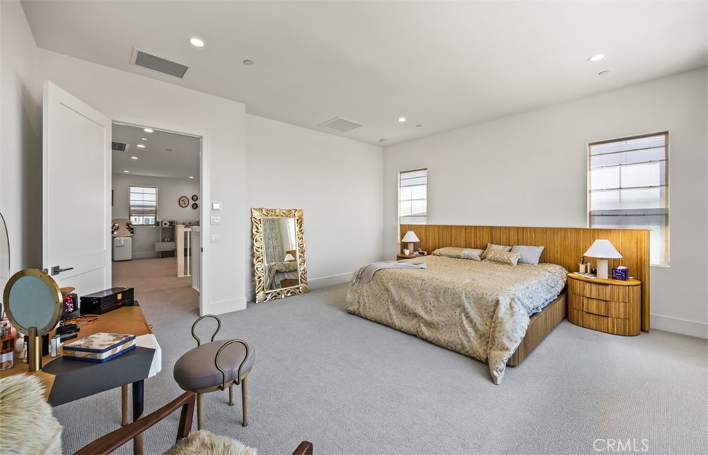 135 Oakstone
