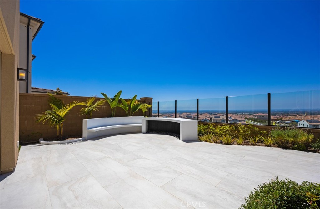 135 Oakstone