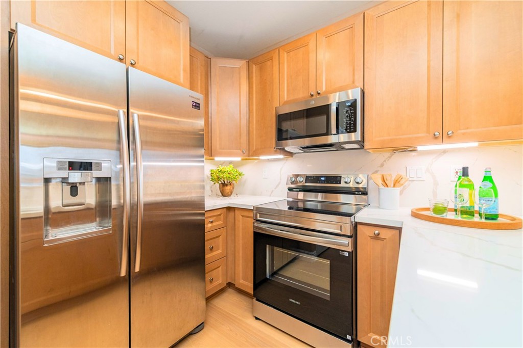 330 J St. #406