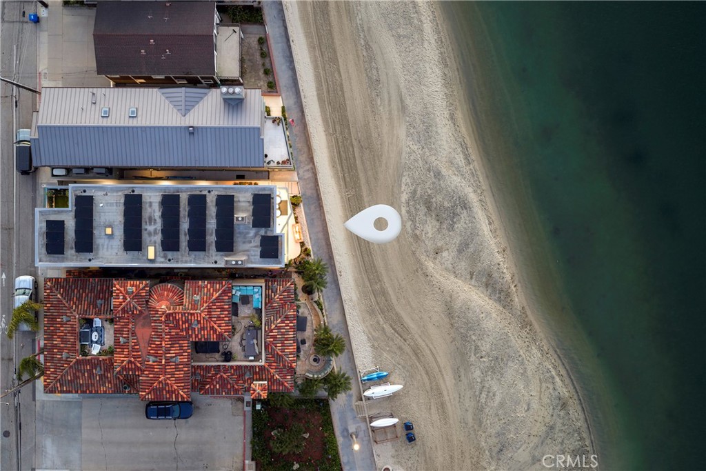 5517 E Ocean