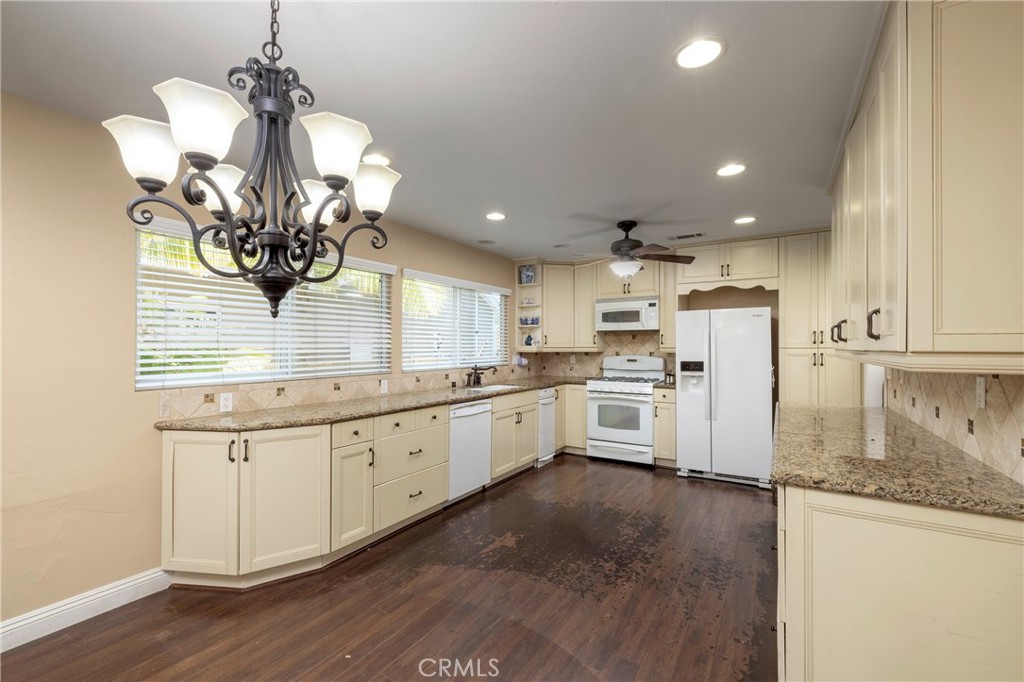 17291 Forbes