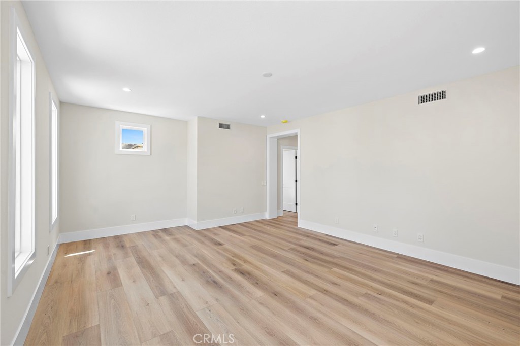 22661 Sweetmeadow