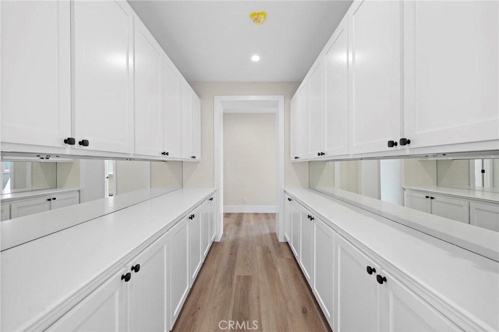 22661 Sweetmeadow