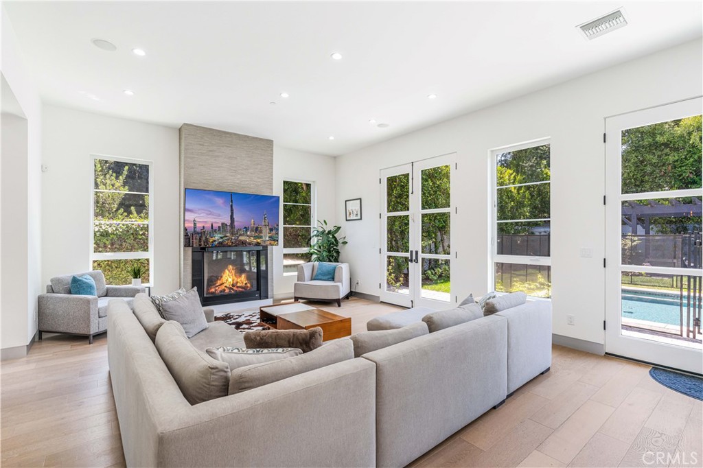 4435 Camellia