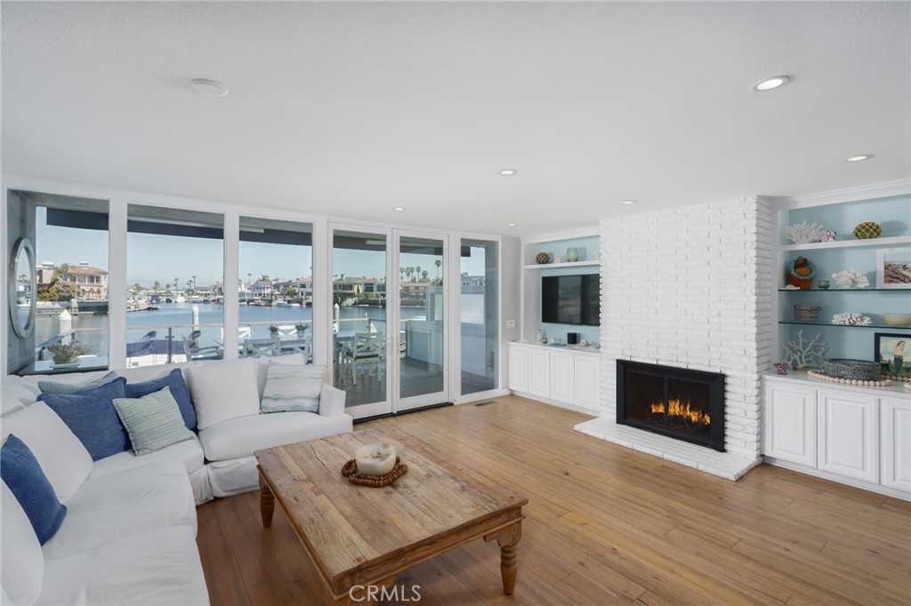 4021 Aladdin Drive