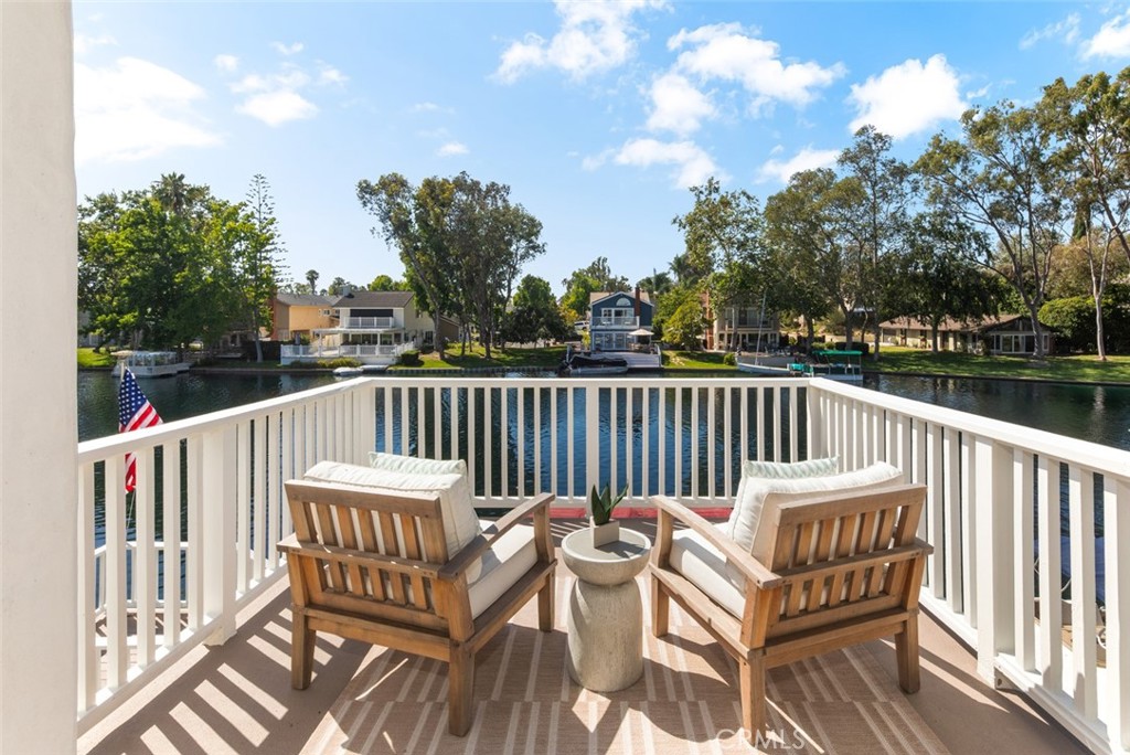 22851 Ridge Route Lane