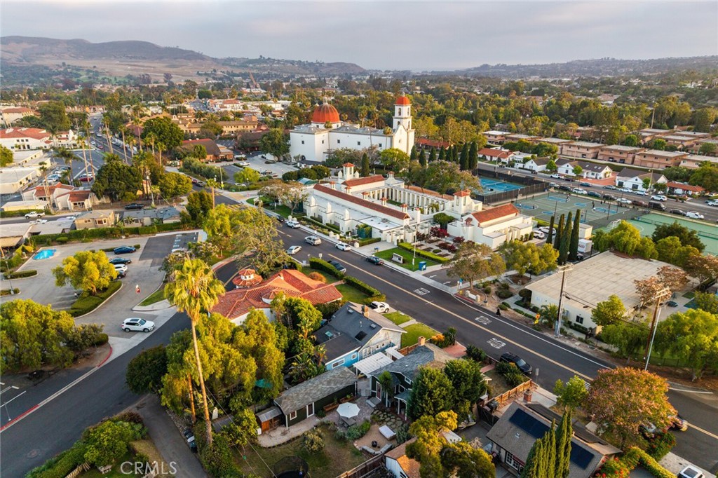 31442 El Camino Real