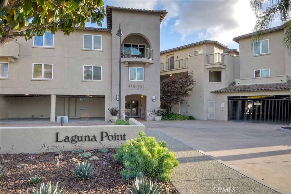 543 LAGUNA Drive