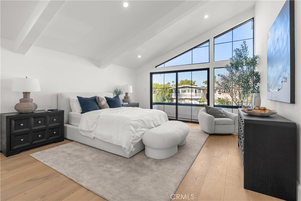 16861 Edgewater
