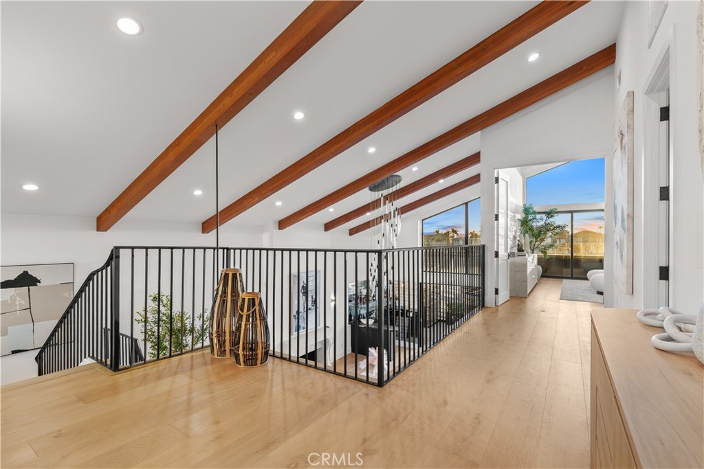 16861 Edgewater