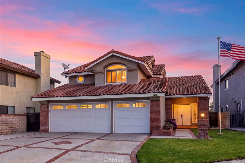 17935 Via Casitas
