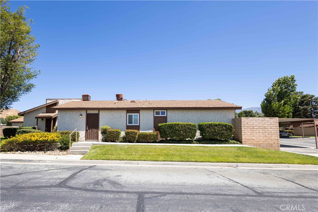 1272 Vista Serena