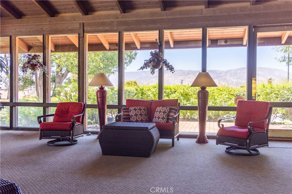 1272 Vista Serena