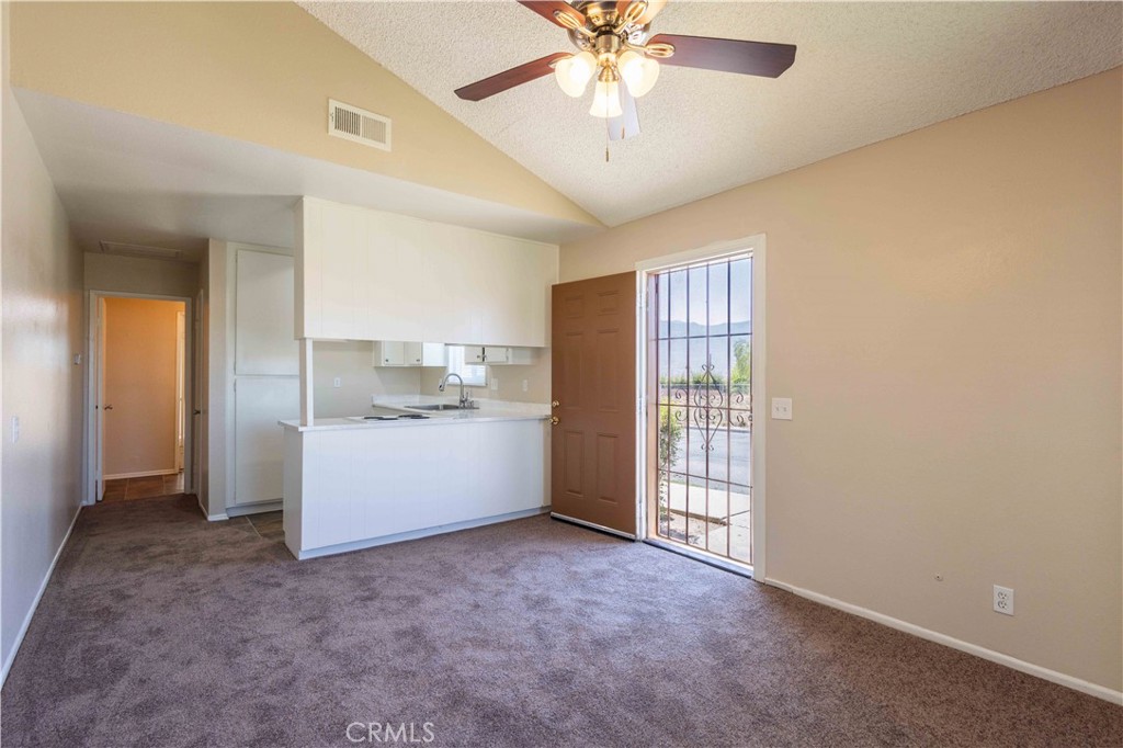 1272 Vista Serena