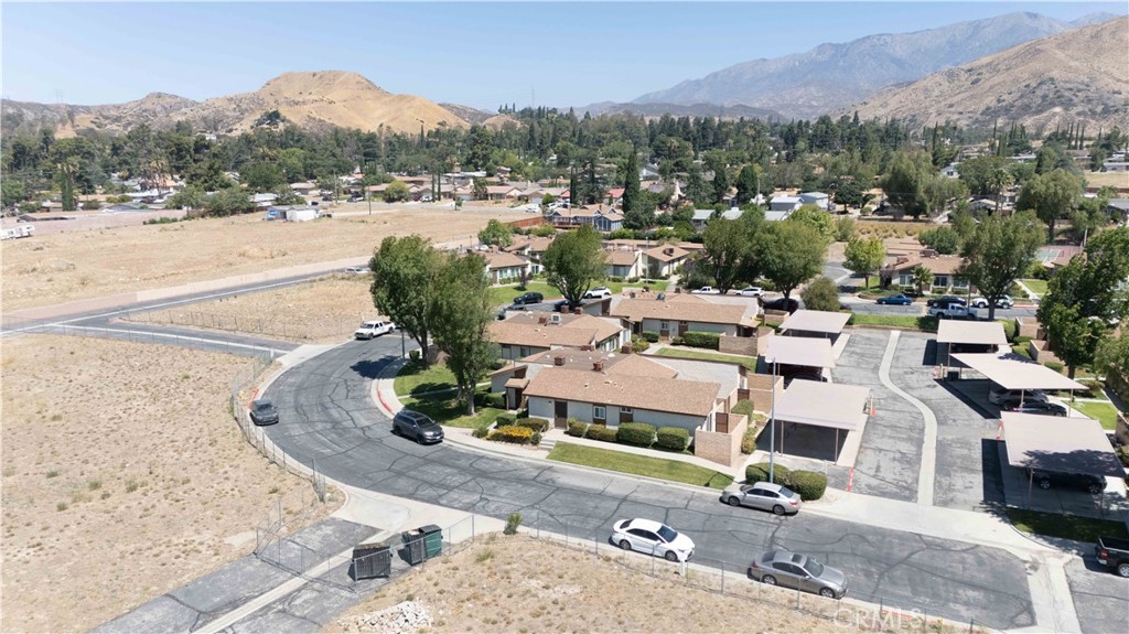 1272 Vista Serena
