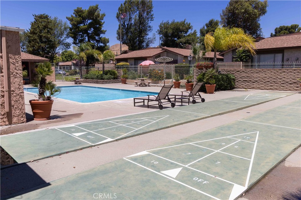 1272 Vista Serena