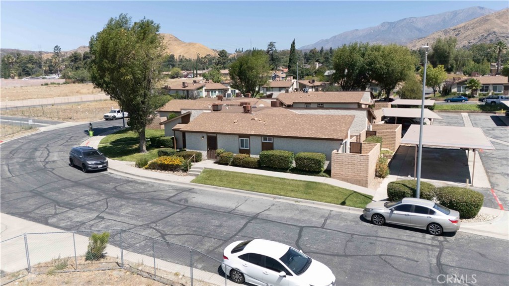 1272 Vista Serena
