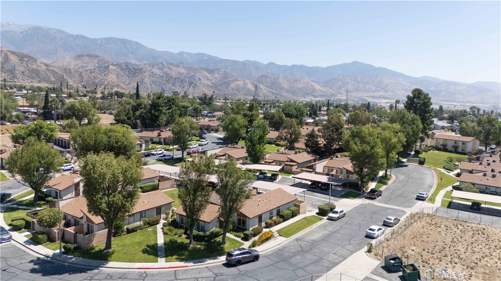 1272 Vista Serena
