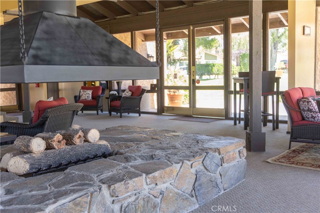 1272 Vista Serena