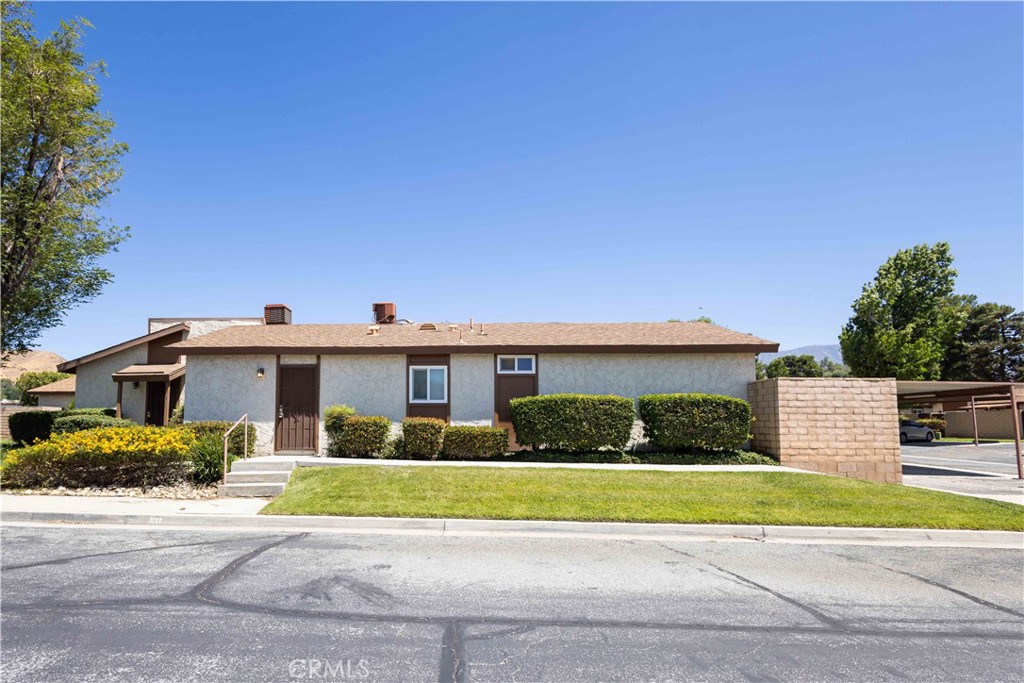 1272 Vista Serena