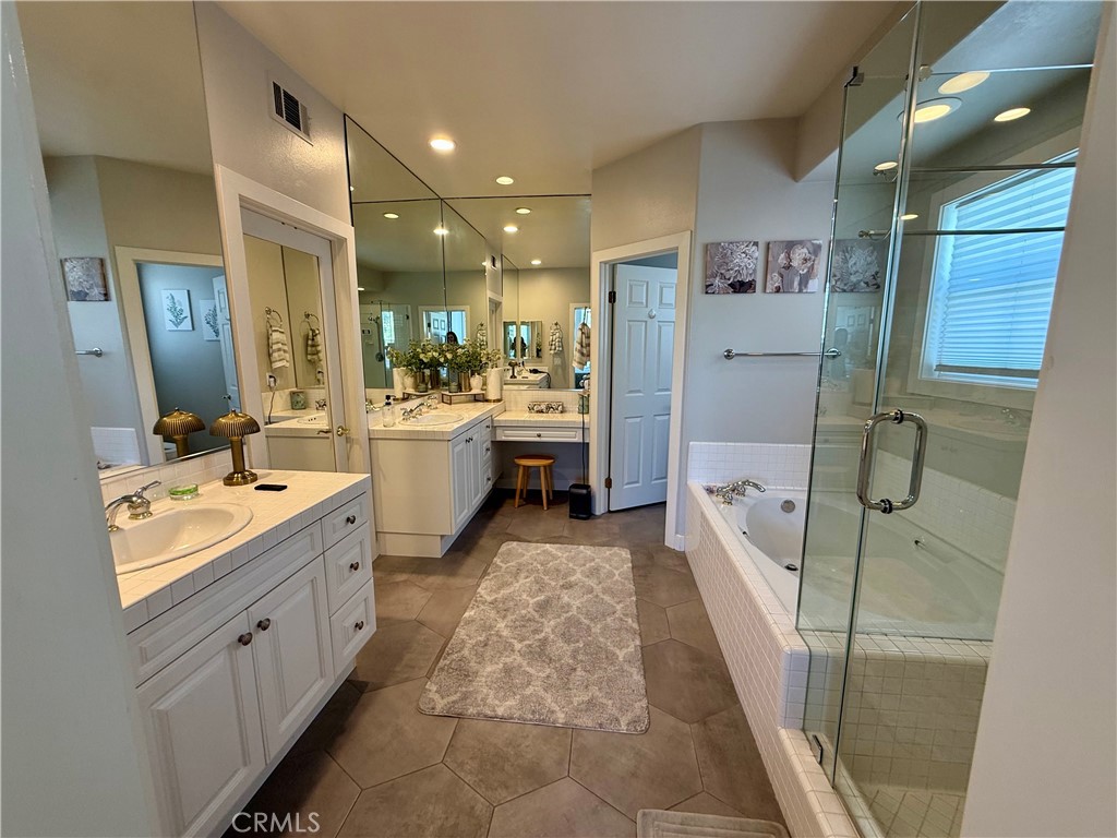 46 Downfield Way