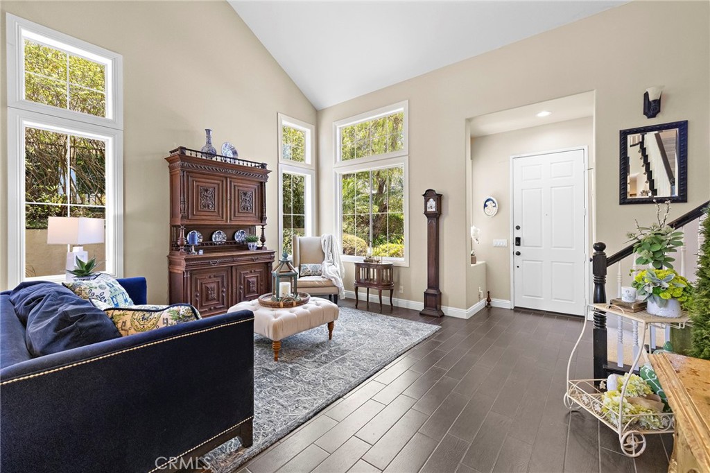 2 Pepper Court