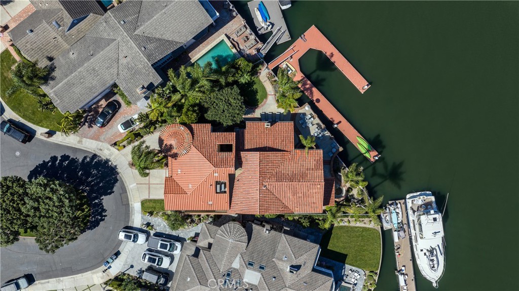 16932 Coral Cay