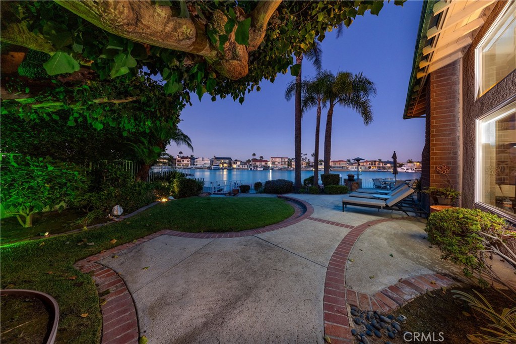 16932 Coral Cay
